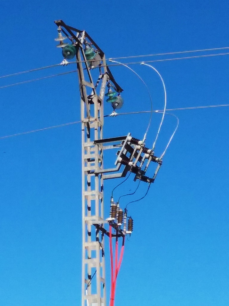 Instalación eléctrica de Media y Baja Tensión